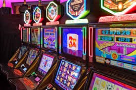 casino app apk ငါးပစ်ဂိမ်း Ocean King 3D graphics တွင် ငါးနှင့် ပင်လယ်သတ္တဝါများ ပစ်ချနေသောမြင်ကွင်း